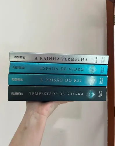 Box dos livros a Rainha Vermelha