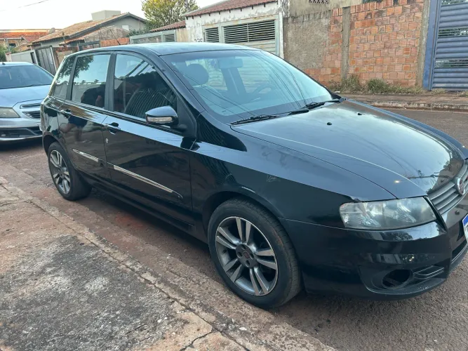 Fiat Stilo 1.8/ 1.8 SP/ Connect 16V 122cv 5P 2004