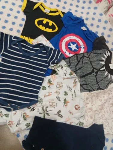 Lote de roupas RN
