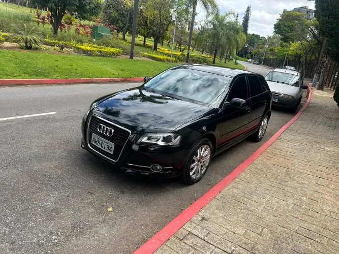 Audi A3 Sportback 2.0 16V TFSI S-tronic 2011