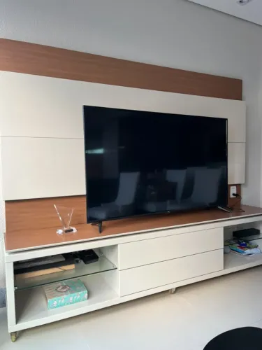 Painel para TV - ótimo estado
