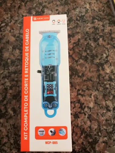 Máquina de cortar cabelo e barba kit completo bateria recarregável bivolt