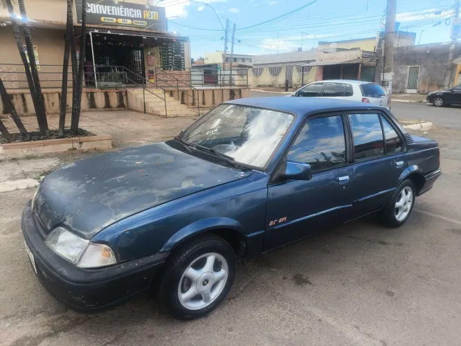 Chevrolet Monza GLS/ Hi-tech 2.0 EFI 2P E 4P 1994