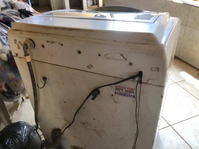 Máquina de lavar roupas
