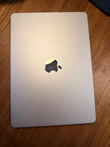 MacBook Air M4 16GB 256GB SSD - seminovo