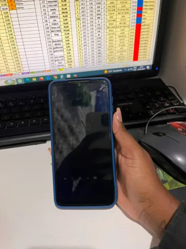 MOTO G8 PLAY