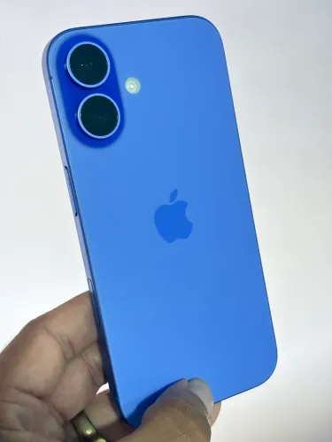 iPhone 16 azul promocional 128gb com garantia 