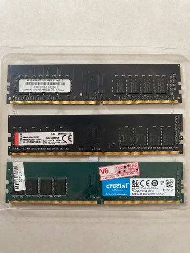 Memórias Ram DDR4  - 3 de 8GB