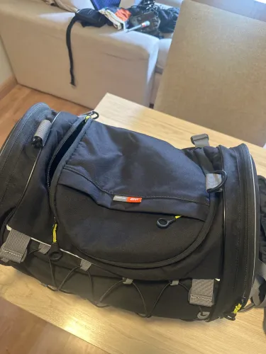 Bolsa mochila traseira Givi 35L