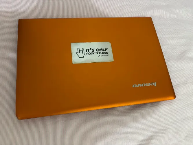 Notebook Lenovo IdeaPad u330p