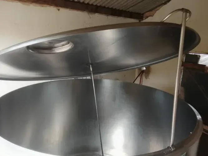 Tanque resfriador de leite e ordenhadeira
