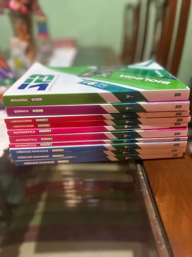 Livros Sistema Farias Brito 9o ano 