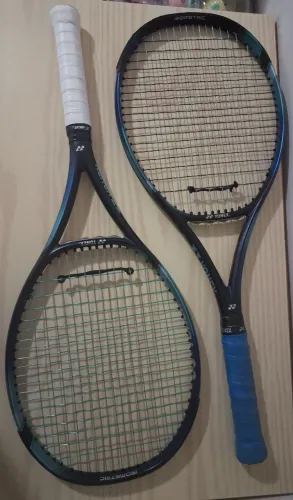 Raquete YONEX EZONE Cabeça: 98 in² (315g) - Cabo L3