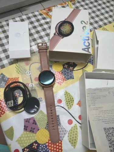 Samsung Galaxy Watch Active 2 Rose Gold Completo