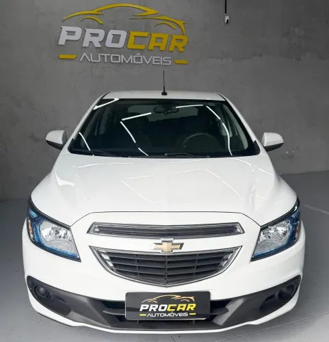 Chevrolet Onix Hatch LT 1.4 8V Flex Power Mec. 4P 2015