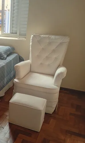 Cadeira de amamentação 