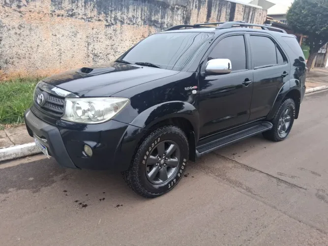 Toyota Hilux CD SRV D4-d 4X4 3.0 TDI Diesel AUT 2009