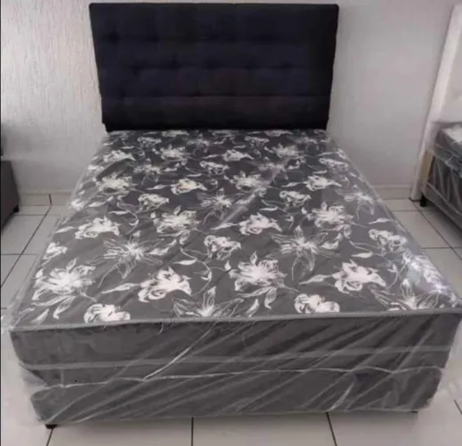 Promoção frete grátis e camas box novas