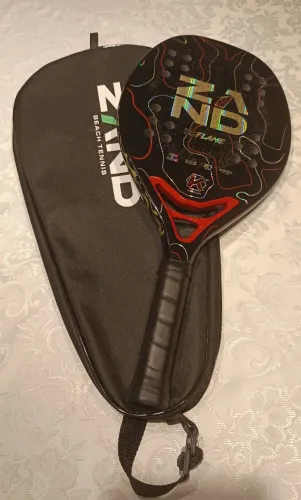 Vendo raquete de Beach Tennis Zand ZFlame