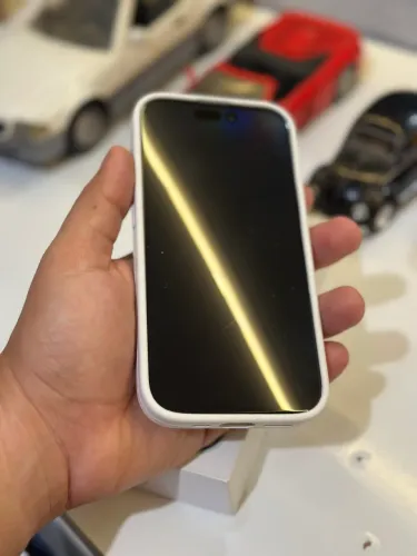 iPhone 15 128 GB 