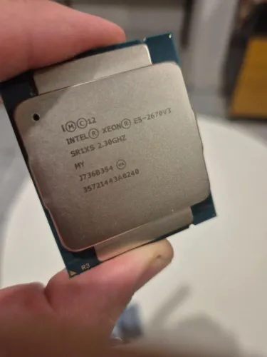 Processador Intel Xeon E5 2670 V3 12 Cores 24 Threads X99