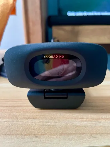 Webcam 4K 2K UHD EXHQDR com Foco Automático .
