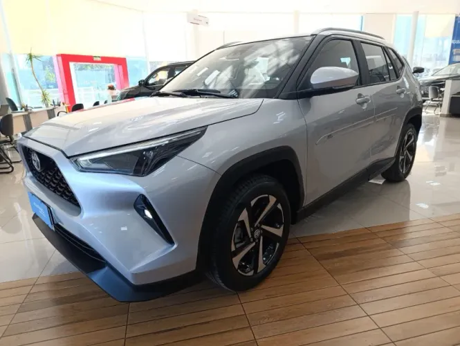 Toyota Yaris Cross XRE 1.5 16V 5p Aut. 2026
