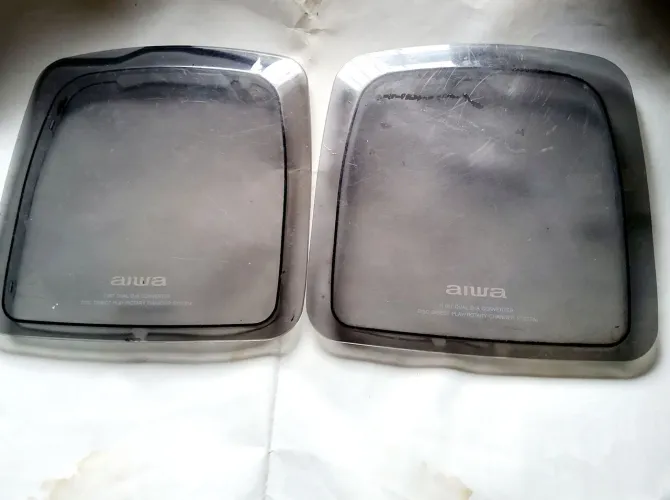 Tampa de acrílico  do System  Aiwa 70 cada uma