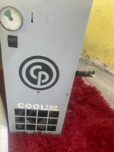 Secador de Ar Comprimido CP COOL 100 chicago Pneumatic Usado 