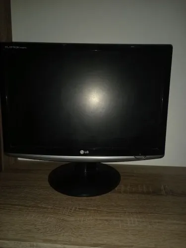 Vendo Dois Monitores Um LG E Outro AOC