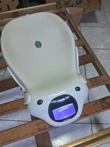 Balança digital para bebê Baby care  da Multilaser