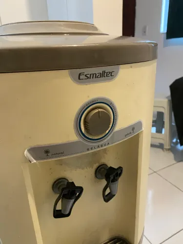 Bebedouro gelágua Esmaltec 
