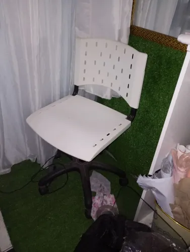 Cadeira giratória escritório.