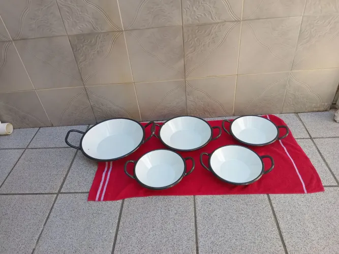 TACHOS SUZAN 5 por 120 reais