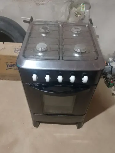 Vende-se esse fogão