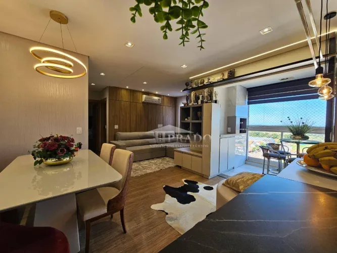 Apartamento com 2 dormitórios à venda, 74 m² por R$ 690.000,00 - Centro - Ibiporã/PR