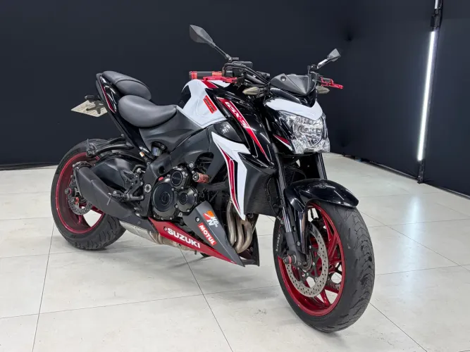 GSX-S GSXS MOTO NAKED 1000 4 CILINDROS GASOLINA 6 MARCHAS BAIXA QUILOMETRAGEM BRANCA 20...