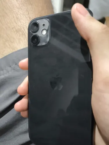IPHONE 11 - usado/Bom