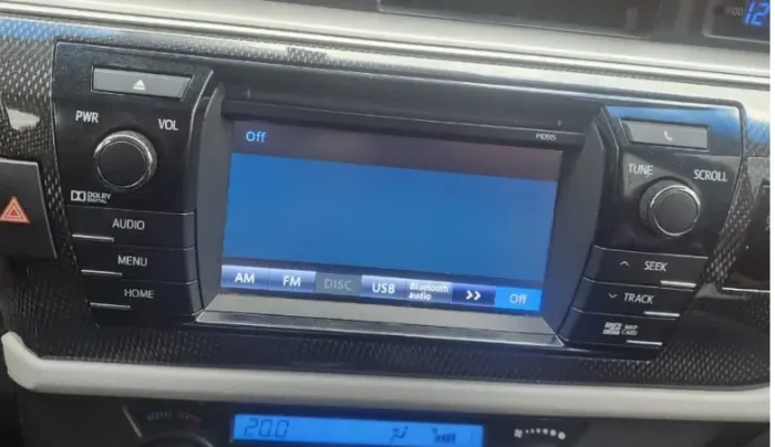 Multimídia Original Corolla 2015 2016 2017 Bluetooth/USB/CD Modelo P10515 (Impecável))