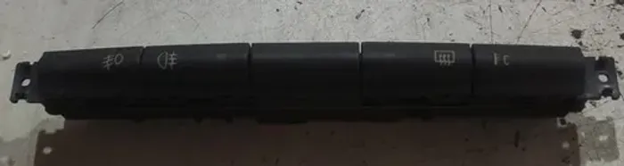 Comando Desembaçador Farol Milha Marea Brava 2001