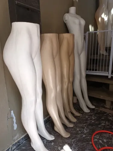 Manequins