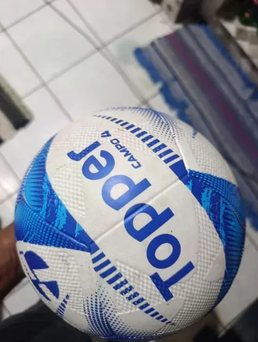 Vendo bola oficial Topper e penat campo sintético