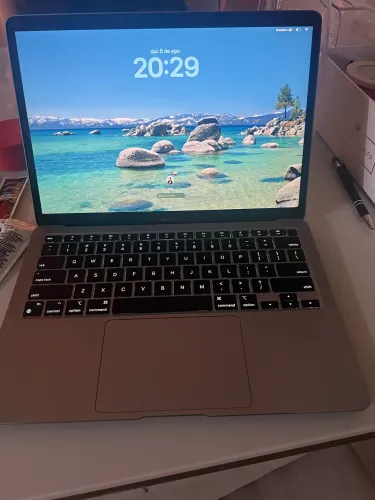 MacBook Air M1 2020