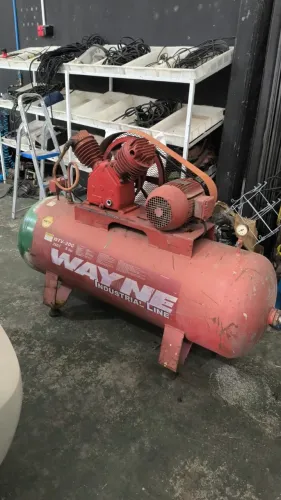 Compressor  industrial Wayne 250l 5hp