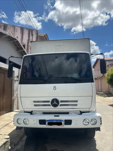 Caminhão Mercedes Benz 1318