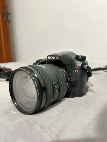 Câmera Sony SLT A77