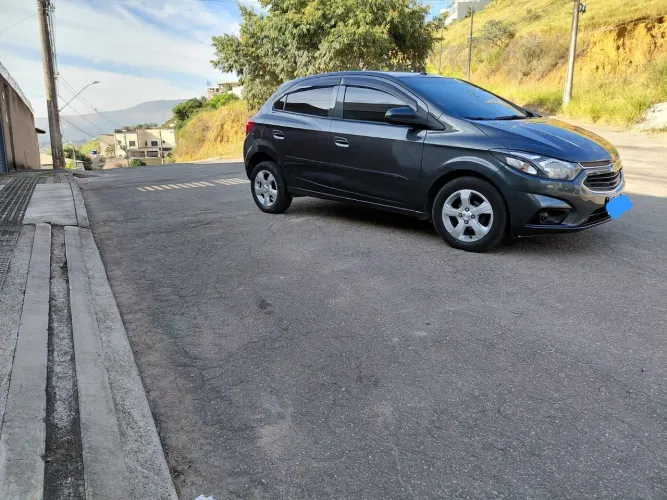 Chevrolet Onix Hatch LT 1.4 8V Flex Mec. 4P 2019