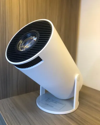 Mini Projetor HD Wi-Fi Bluetooth para Filmes e Séries Lacrado