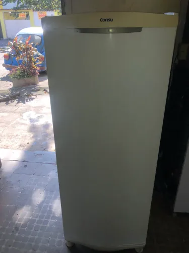 Geladeira da consul funcionando perfeitamente com 280 litros