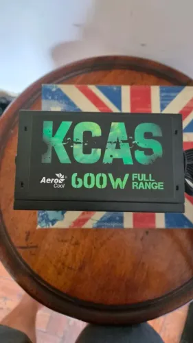 Fonte Gamer Aerocool KCAS 600W 80 Plus Bronze - Impecável / Testada